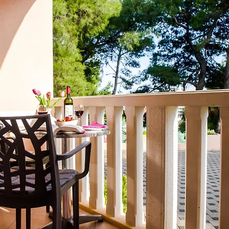 Oasis Of Peace - Lavica Premium Apartments Podstrana Exterior photo